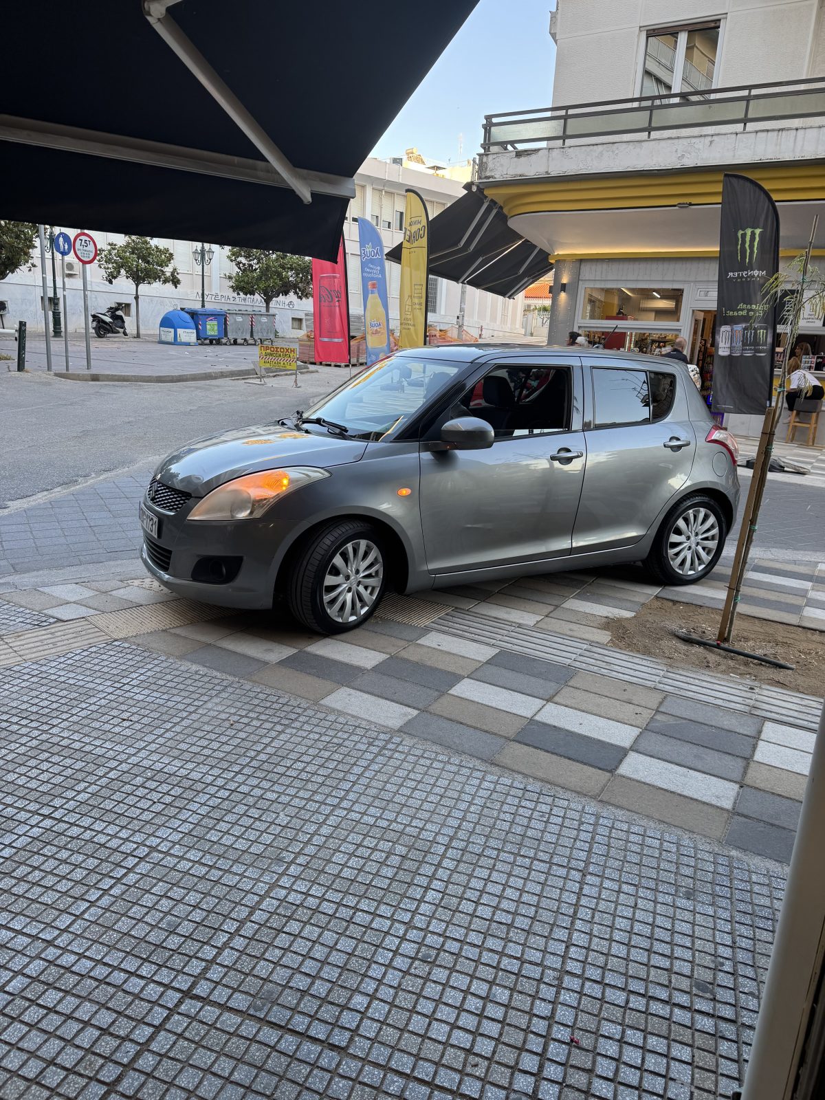 Suzuki Swift Amaliada car rental
