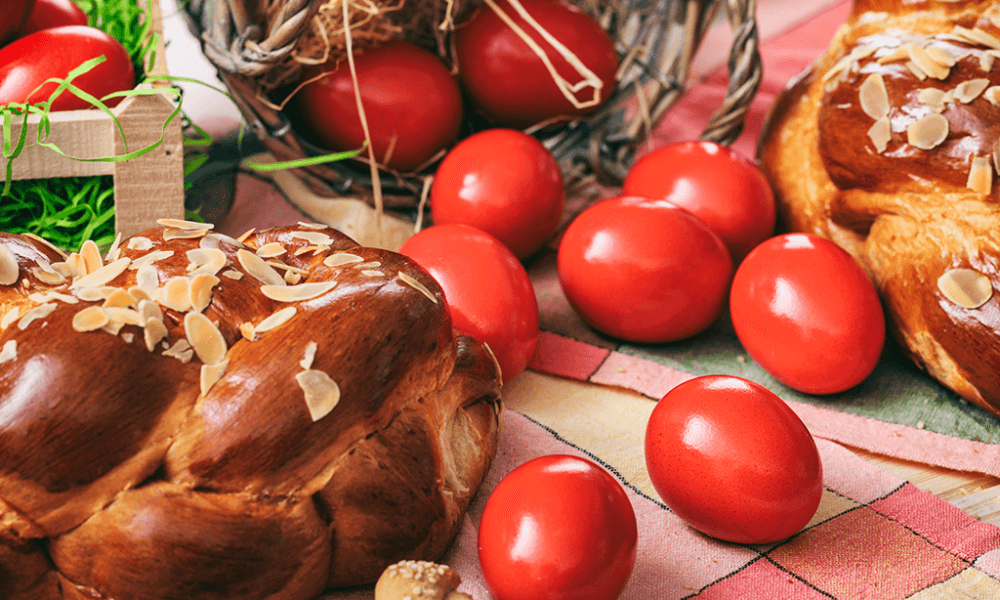 Best Destinations for Easter in Greece and Local Traditions