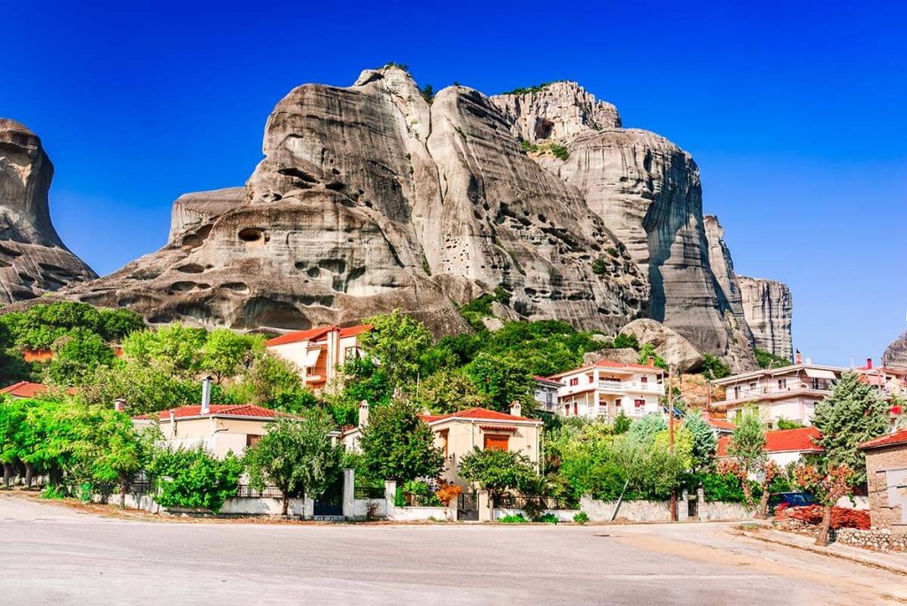 Μετέωρα: Ο Θησαυρός της Φύσης και της Πίστης στην Ελλάδα