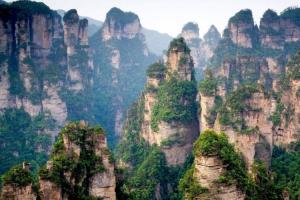Avatar Mountains in China: A Complete Guide to Zhangjiajie’s Otherworldly Landscape