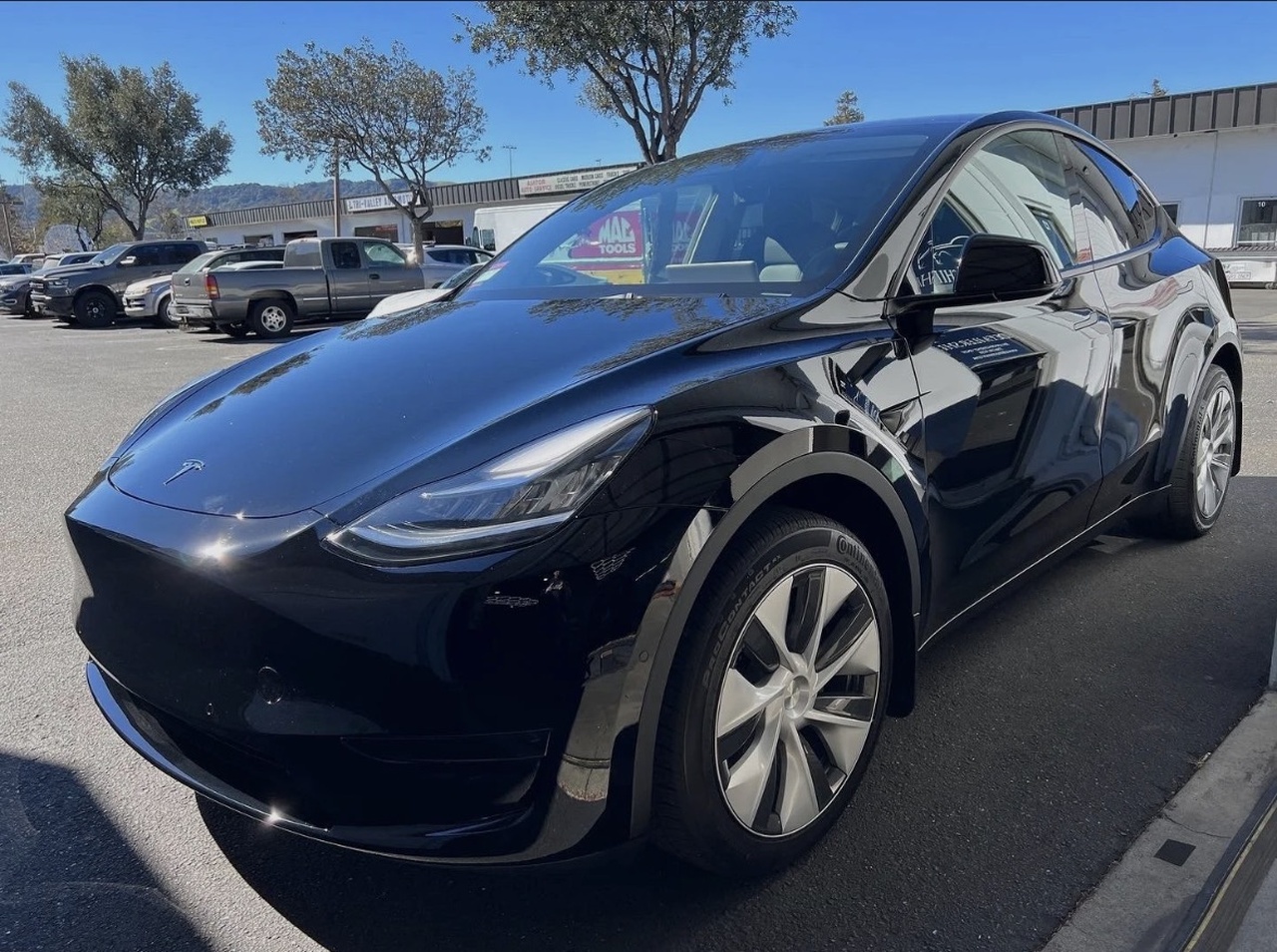 TESLA Y 2024 BLACK car rental